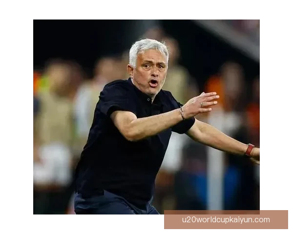 穆里尼奥在曼联时期的执教成绩与战术风格分析